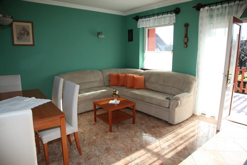 Edina Apartman Zalakaros Rom bilde