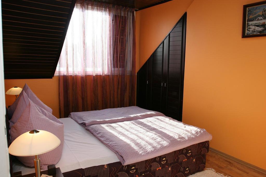 Edina Apartman Zalakaros Rom bilde
